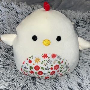 Charity the Chicken 8” Squishmallow
